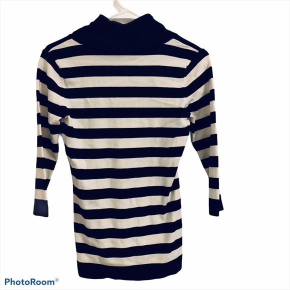 INC International Concepts Petite Turtleneck Sz P - Picture 4 of 5